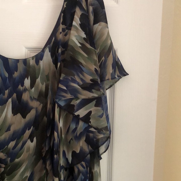 Mid length dress in beautiful rich colors - Picture 3 of 5